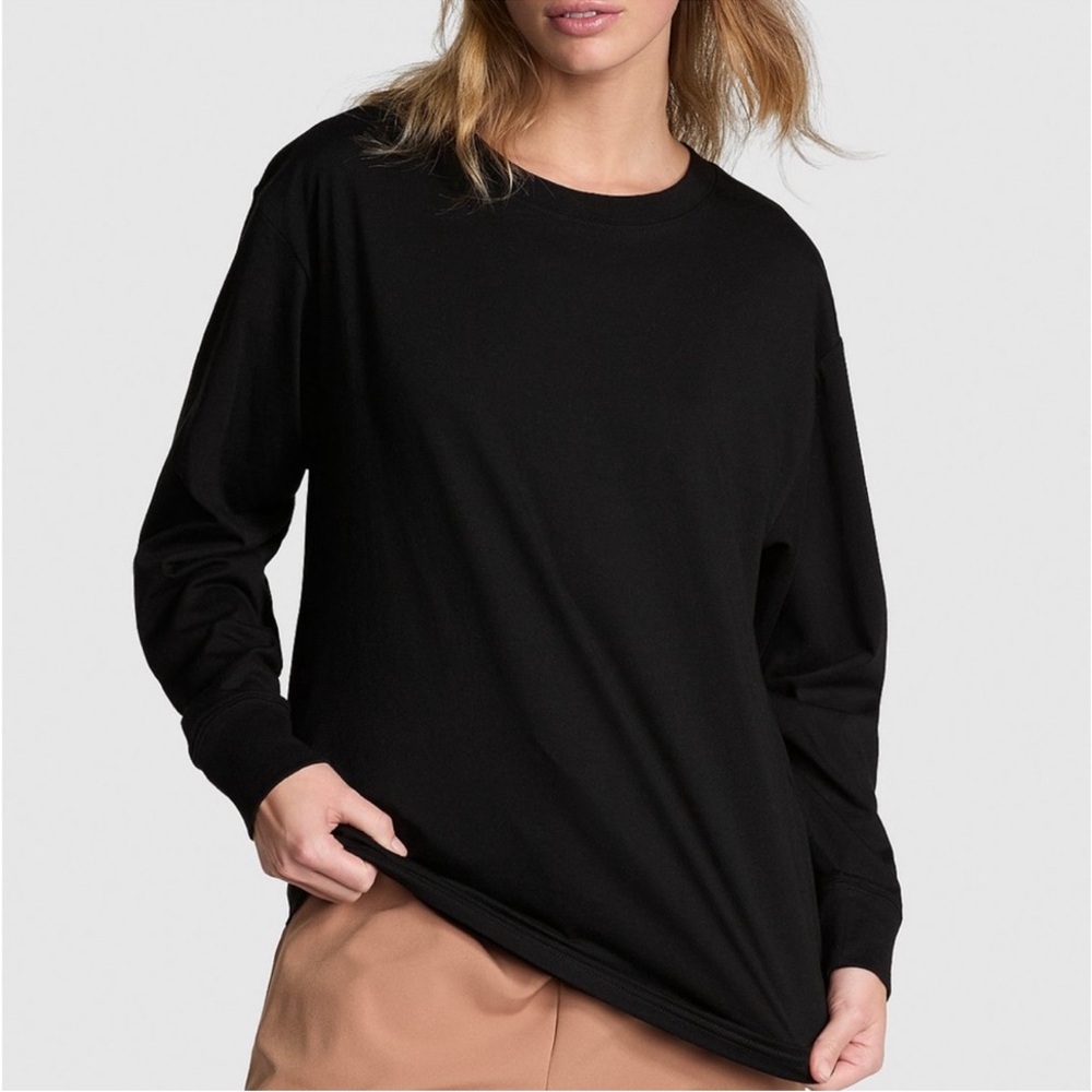 Victoria’s Secret PINK long sleeve campus cotton tee shirt